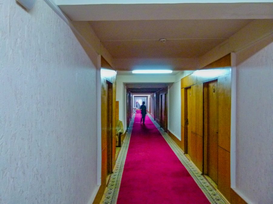 Коридор в санатории Москва в городе Кисловодске - фотография