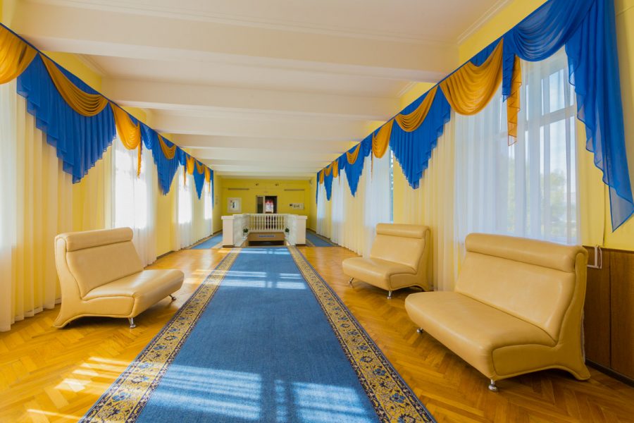 Крытый переход в санатории Москва в городе Кисловодске - фотография