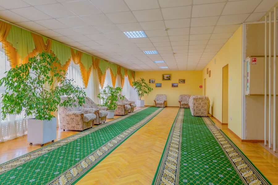 Коридор в санатории Москва в городе Кисловодске - фотография