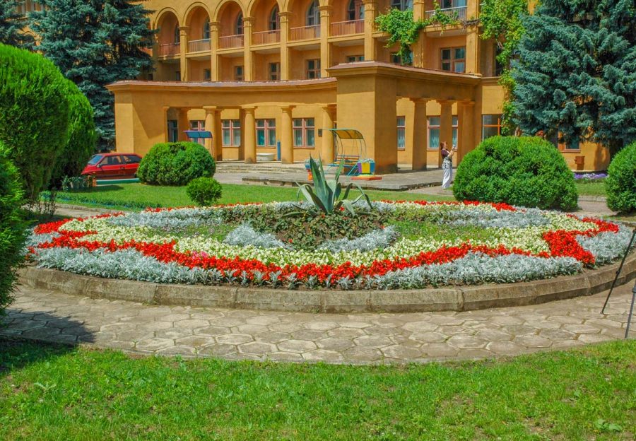 1 корпус в санатории Москва в городе Кисловодске - фотография