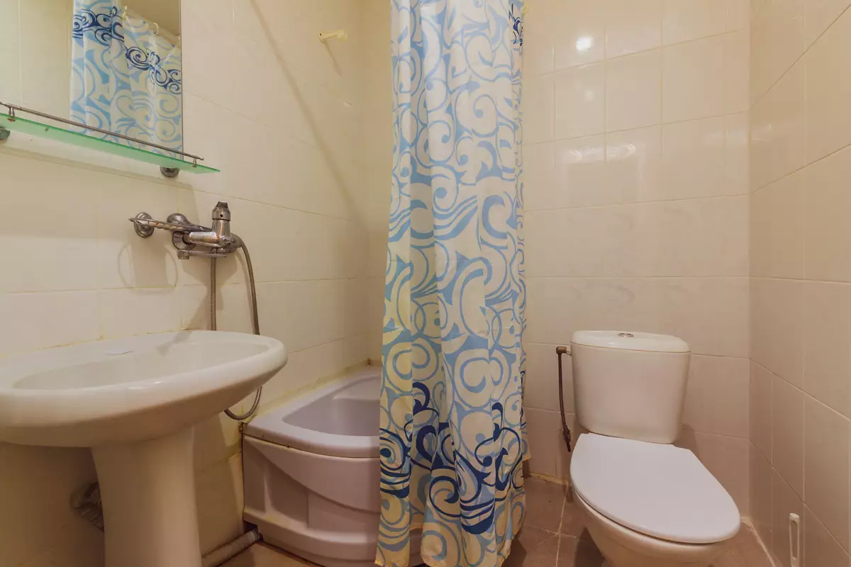 Одноместный номер 1 категории в 3 корпусе в санатории Москва в городе Кисловодске - фотография