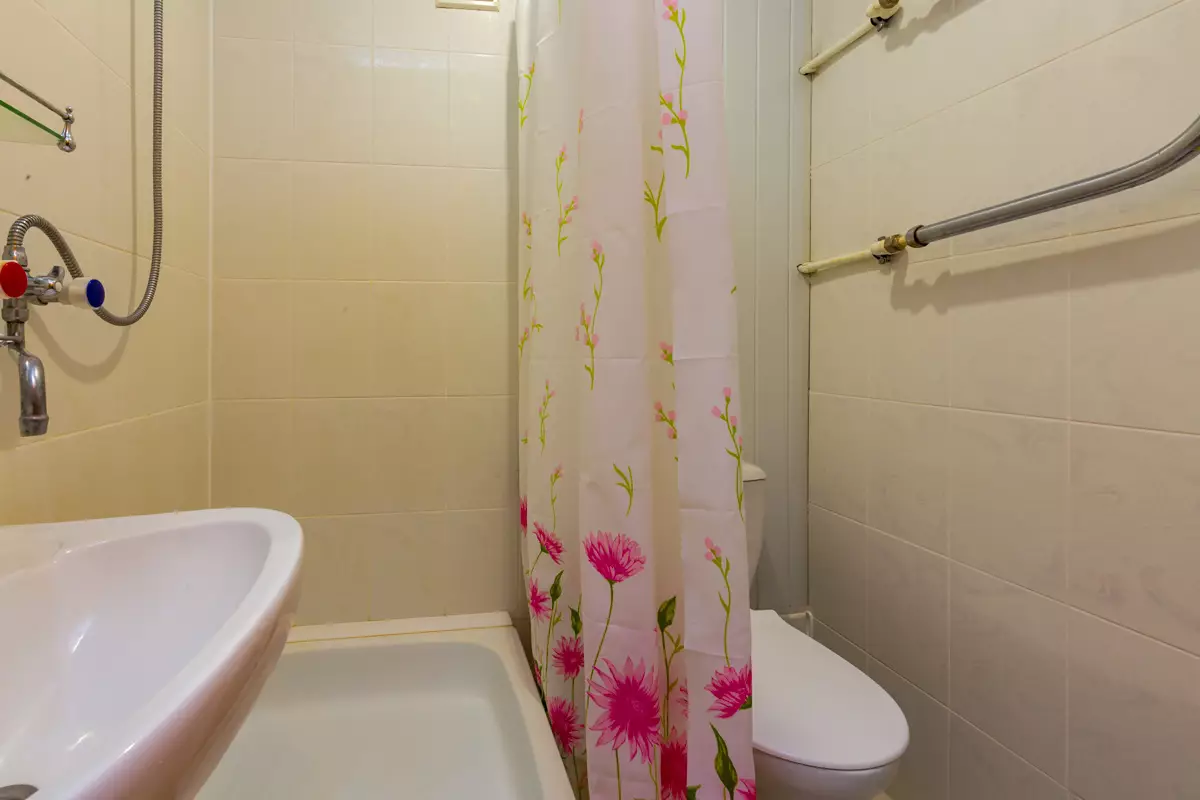 Одноместный номер 2 категории во 2 корпусе в санатории Москва в городе Кисловодске - фотография