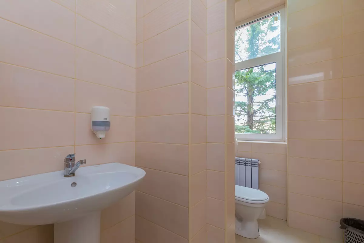 Двухместный номер 3 категории в 1 корпусе в санатории Москва в городе Кисловодске - фотография